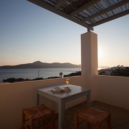 Апартаменты Oliaros Seaside Complex Agios Georgios  Экстерьер фото